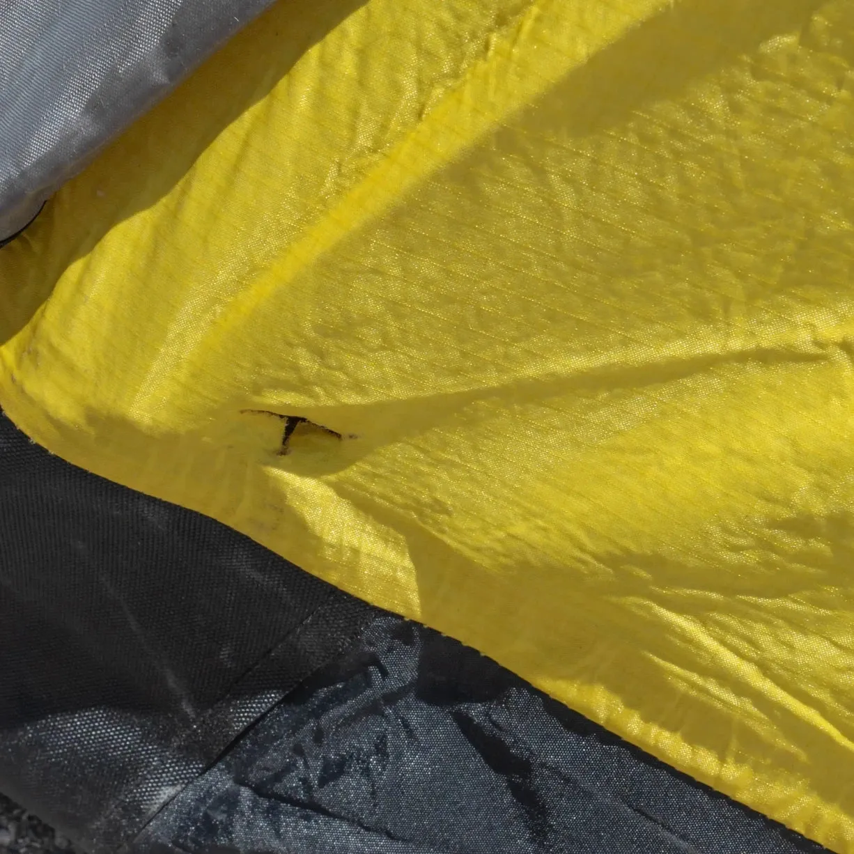 Black Diamond Bombshelter Tent: 4 person 4 Season