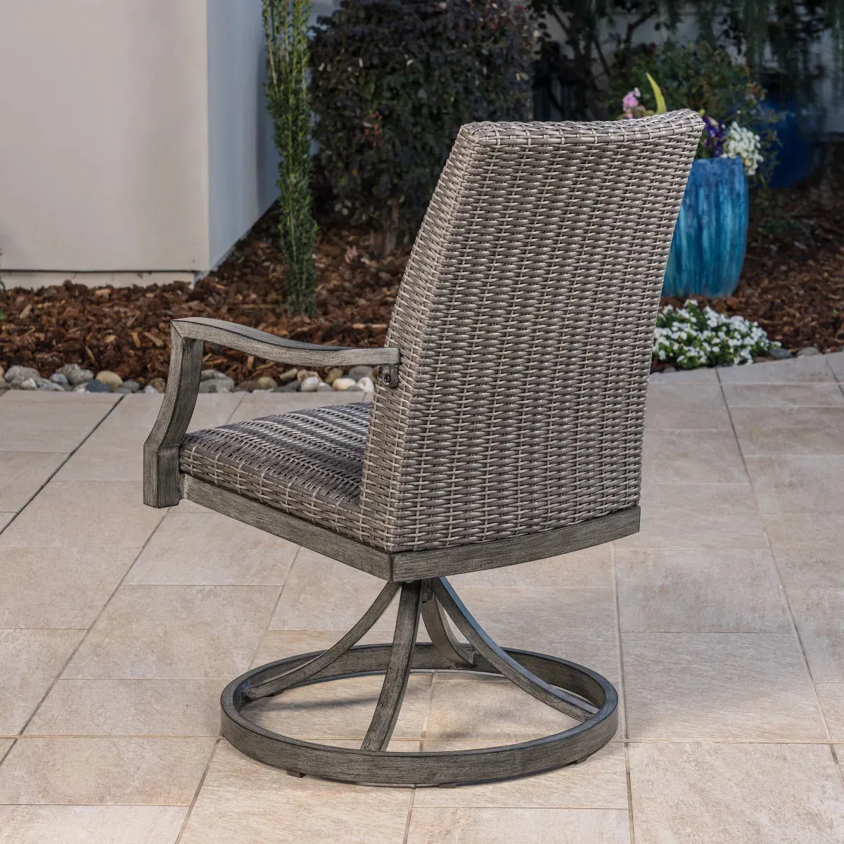 SunVilla Leyton 9-piece Outdoor Patio Dining Set
